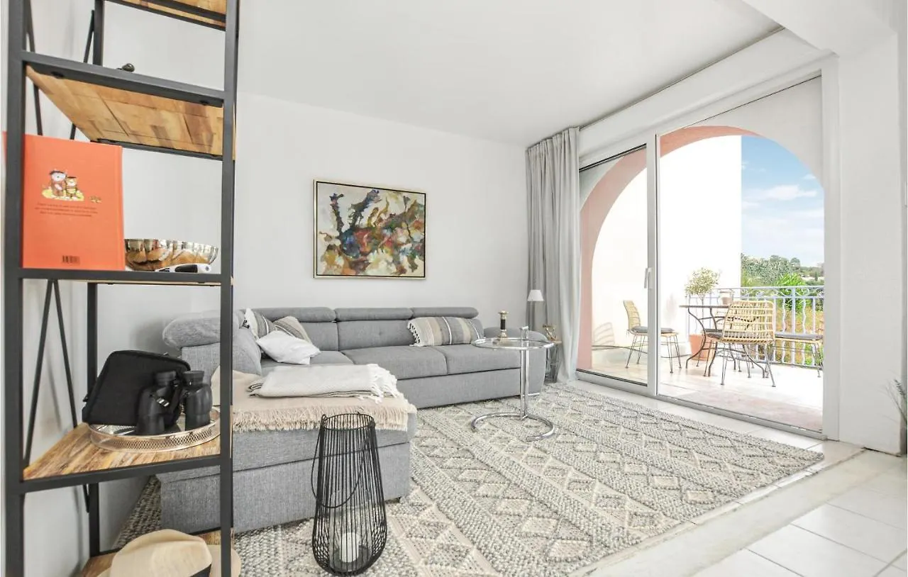 Nice Home In Les Issambres With Kitchen 0*,
